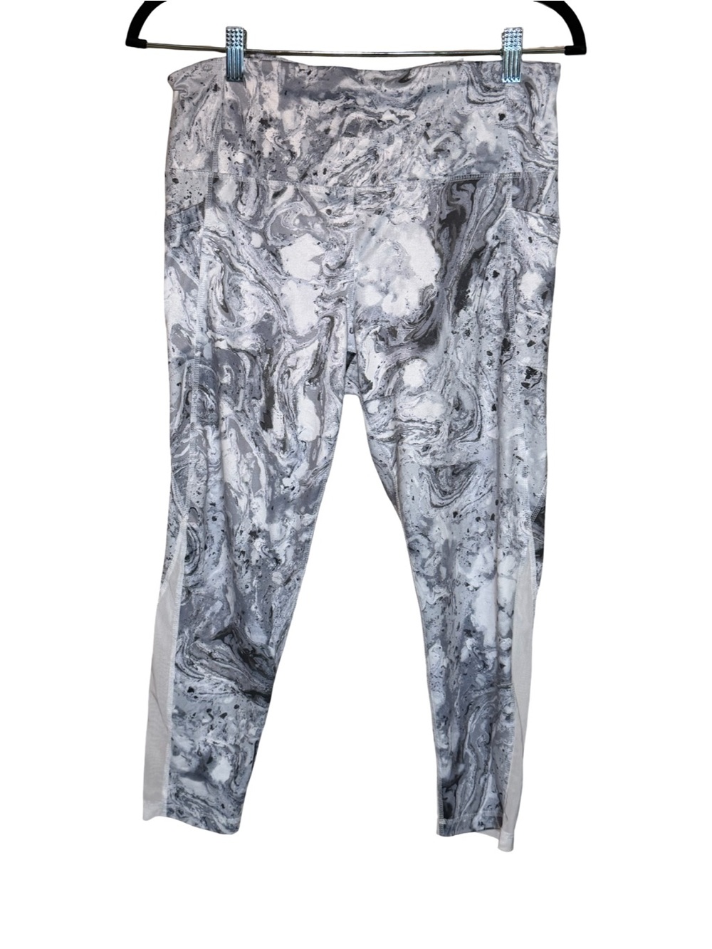 Velocity Marble-Print High Waisted Capri Leggings — White & Gray - Picture 2 of 9